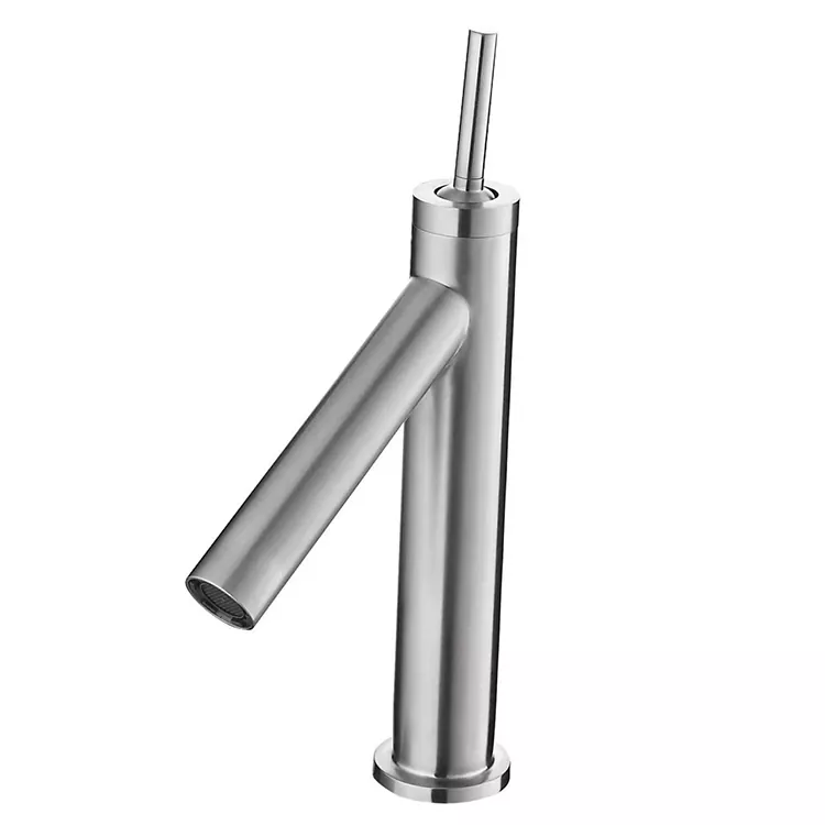 Igwe mmiri na-ekpo ọkụ na oyi na-atụ cylindrical